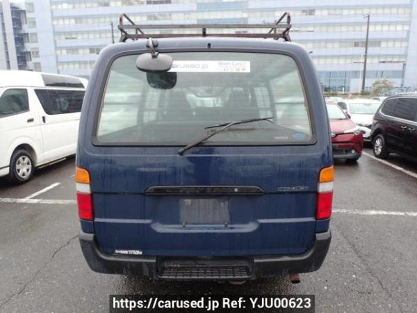 Used 2003 AT toyota regiusace-van TRH112V Image[5]
