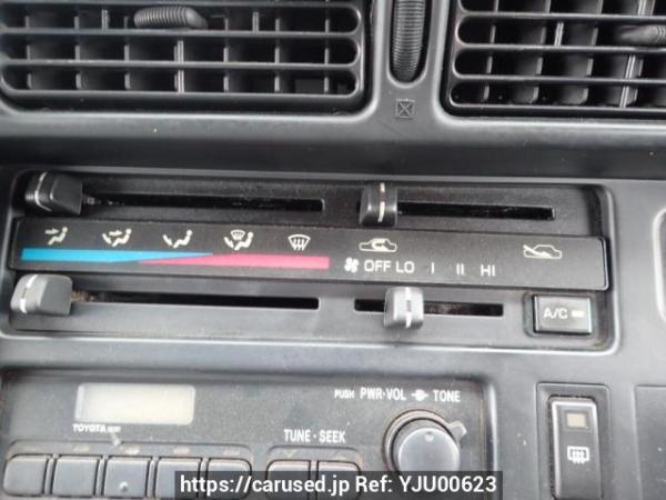 Used 2003 AT toyota regiusace-van TRH112V Image[14]