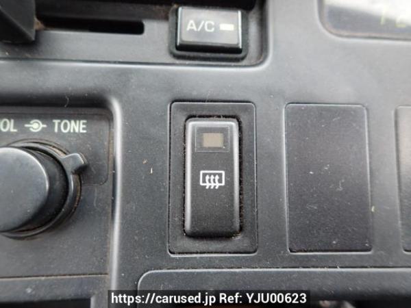 Used 2003 AT toyota regiusace-van TRH112V Image[17]