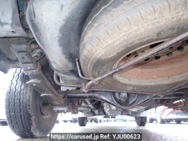 Used 2003 AT toyota regiusace-van TRH112V Image[29]