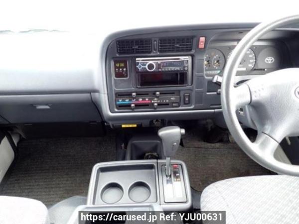 Used 2002 AT toyota hiace-wagon RZH111G Image[19]