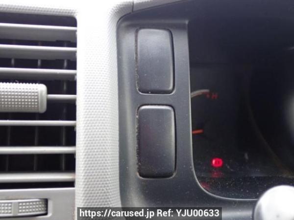 Used 2006 AT toyota hiace-van KDH205V Image[24]