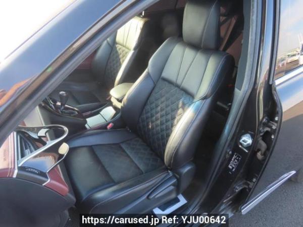 Used 2014 AT toyota harrier ZSU60W Image[16]