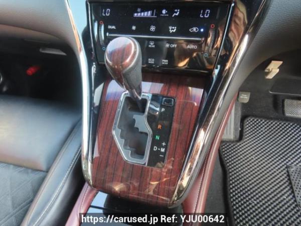 Used 2014 AT toyota harrier ZSU60W Image[24]