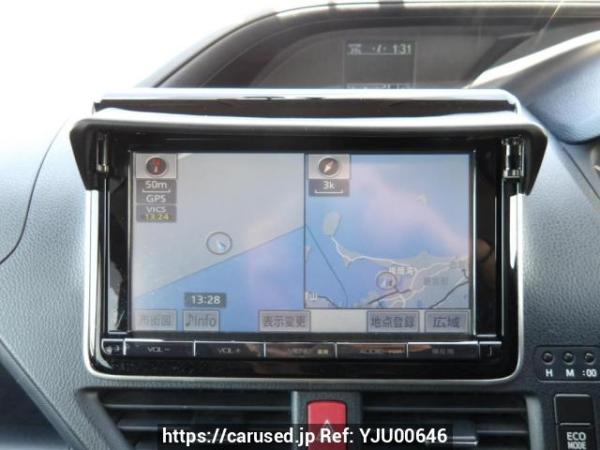 Used 2014 AT toyota noah ZRR80G Image[22]