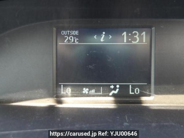 Used 2014 AT toyota noah ZRR80G Image[27]