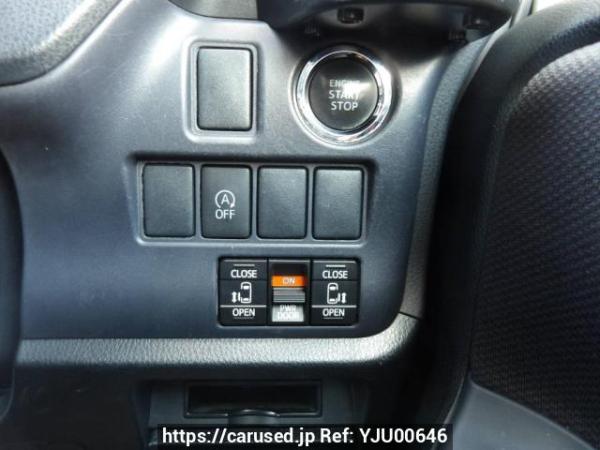 Used 2014 AT toyota noah ZRR80G Image[28]