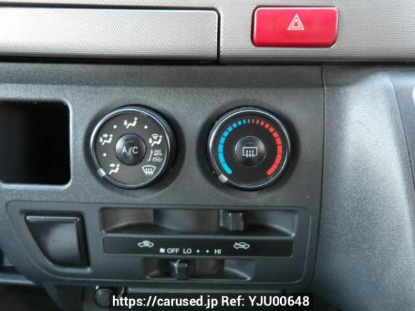 Used 2004 AT toyota hiace-van KDH200V Image[21]
