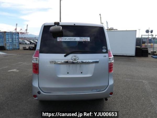Used 2009 AT toyota noah ZRR70G Image[5]
