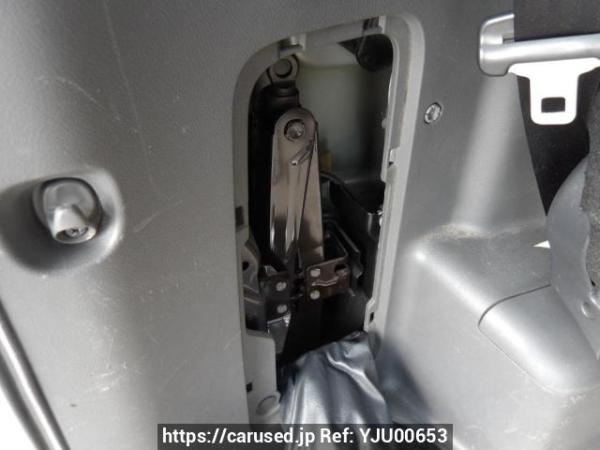 Used 2009 AT toyota noah ZRR70G Image[44]