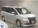 Toyota Noah ZRR80G
