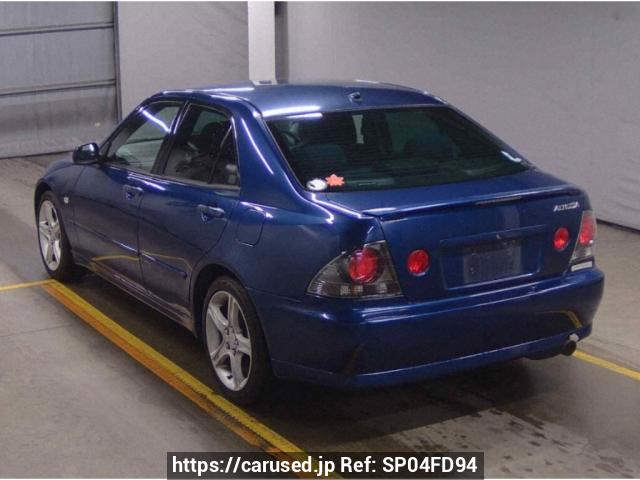 2001 Toyota Altezza JDM car for sale — photo 3 of 3