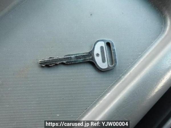 Used 2005 AT toyota hiace-van KDH200V Image[22]