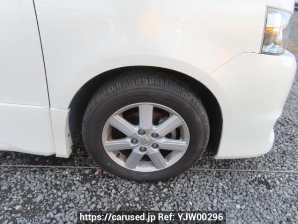 Used 2007 AT toyota voxy ZRR70W Image[38]