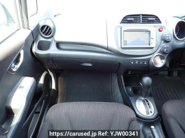 Used 2011 AT honda fit GE8 Image[18]