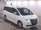 Toyota Noah ZRR80G
