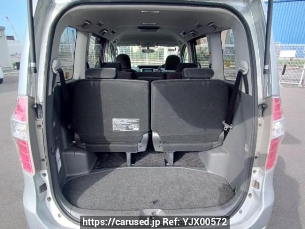 Used 2009 AT toyota noah ZRR70G Image[8]