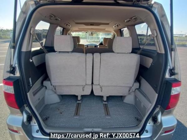 Used 2004 AT toyota alphard MNH10W Image[8]