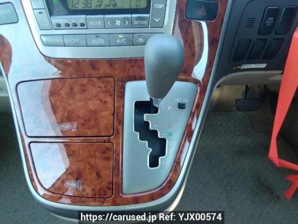 Used 2004 AT toyota alphard MNH10W Image[26]