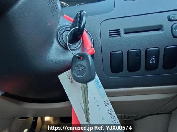 Used 2004 AT toyota alphard MNH10W Image[27]