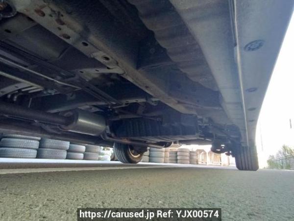 Used 2004 AT toyota alphard MNH10W Image[35]