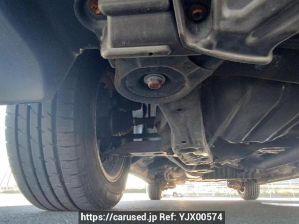 Used 2004 AT toyota alphard MNH10W Image[36]