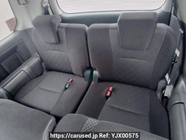 Used 2008 AT toyota noah ZRR70W Image[16]