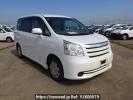 Toyota Noah ZRR70G