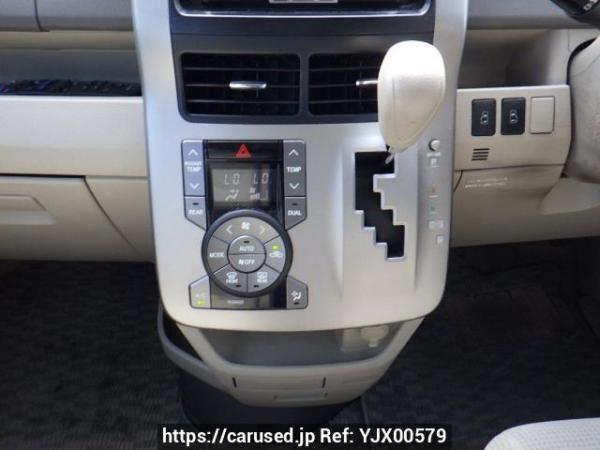 Used 2007 AT toyota noah ZRR70G Image[21]