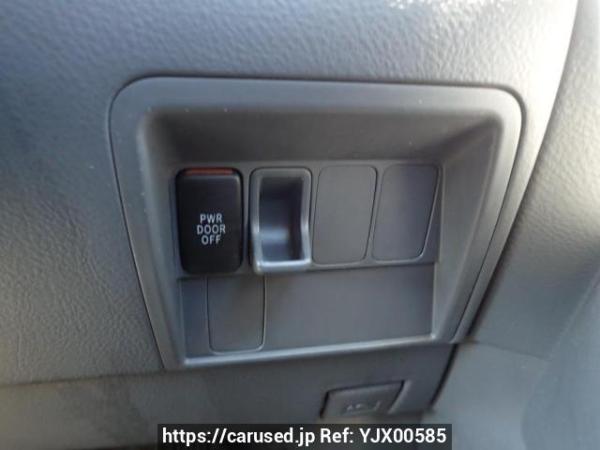 Used 2003 AT toyota raum NCZ20 Image[25]