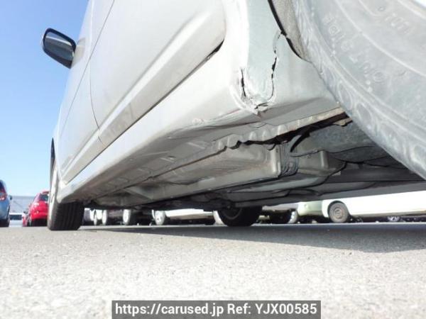 Used 2003 AT toyota raum NCZ20 Image[33]