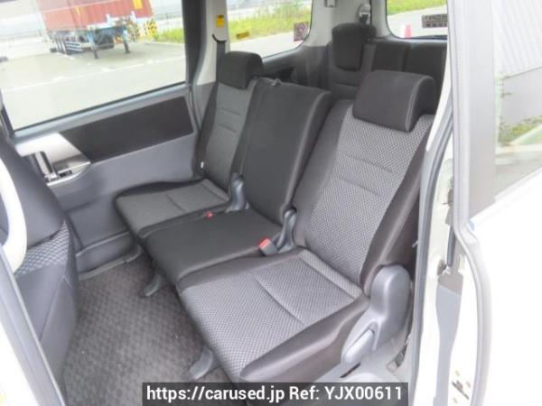 Used 2008 AT toyota noah ZRR70W Image[20]