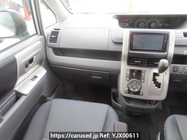 Used 2008 AT toyota noah ZRR70W Image[24]