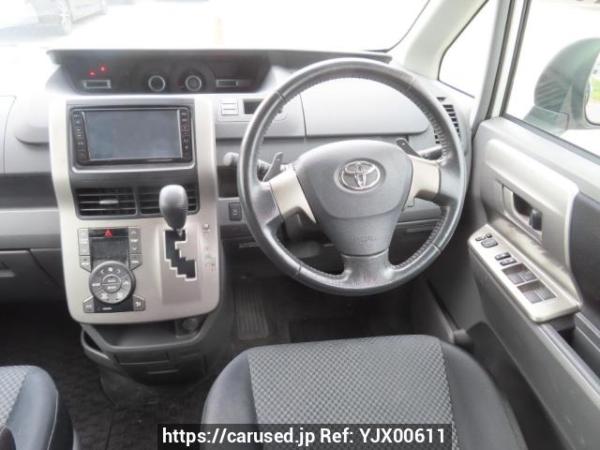 Used 2008 AT toyota noah ZRR70W Image[25]