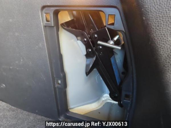 Used 2007 AT mazda demio DE5FS Image[44]