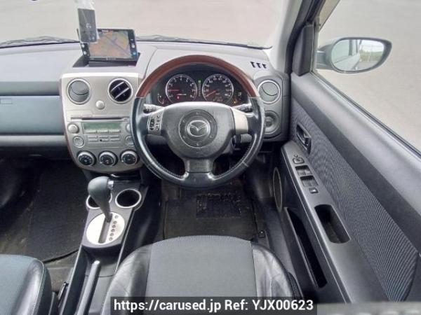 Used 2005 AT mazda verisa DC5W Image[19]
