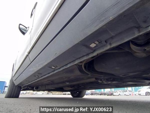 Used 2005 AT mazda verisa DC5W Image[33]