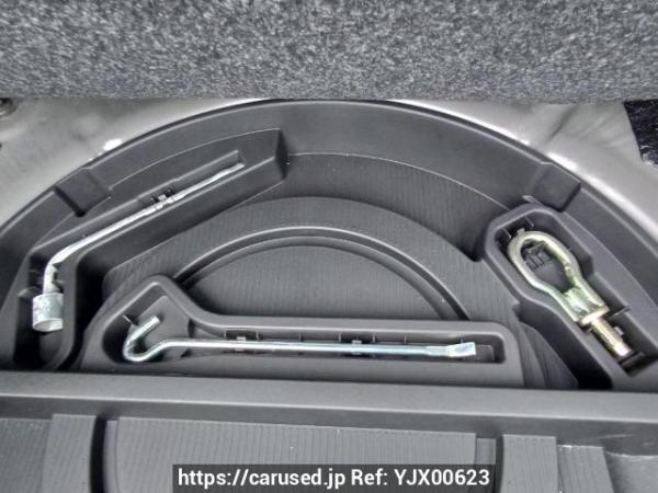 Used 2005 AT mazda verisa DC5W Image[42]