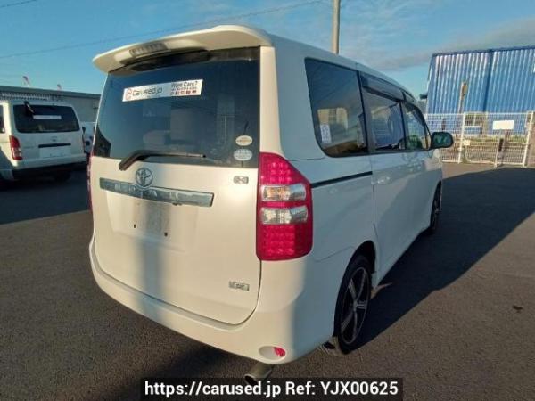 Used 2010 AT toyota noah ZRR70G Image[6]