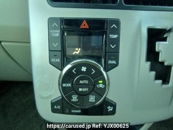 Used 2010 AT toyota noah ZRR70G Image[26]