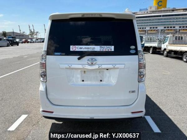 Used 2009 AT toyota voxy ZRR70W Image[5]