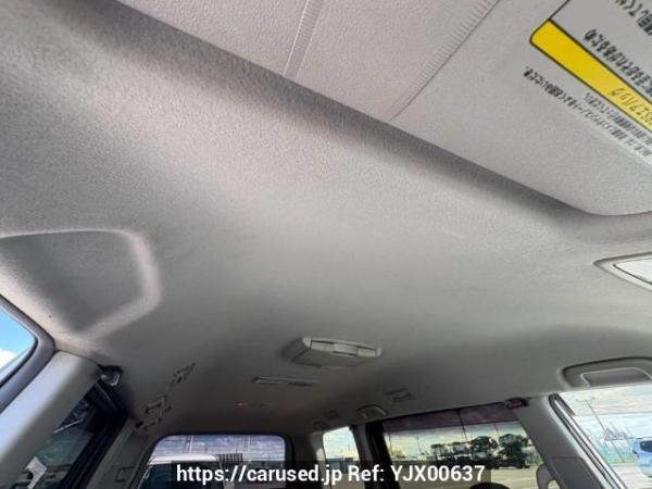Used 2009 AT toyota voxy ZRR70W Image[18]