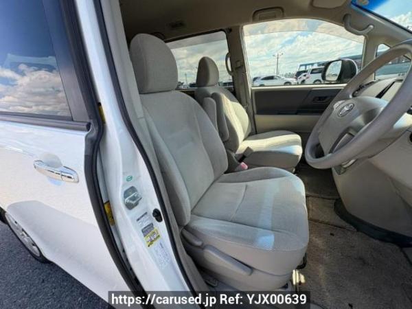 Used 2009 AT toyota noah ZRR70G Image[12]