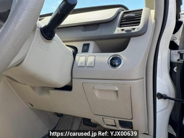 Used 2009 AT toyota noah ZRR70G Image[29]