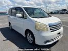 Toyota Noah ZRR70G