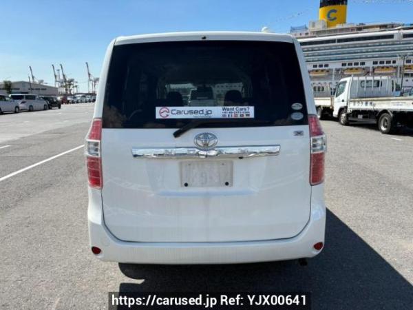 Used 2009 AT toyota noah ZRR70G Image[5]