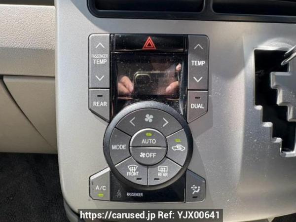 Used 2009 AT toyota noah ZRR70G Image[27]