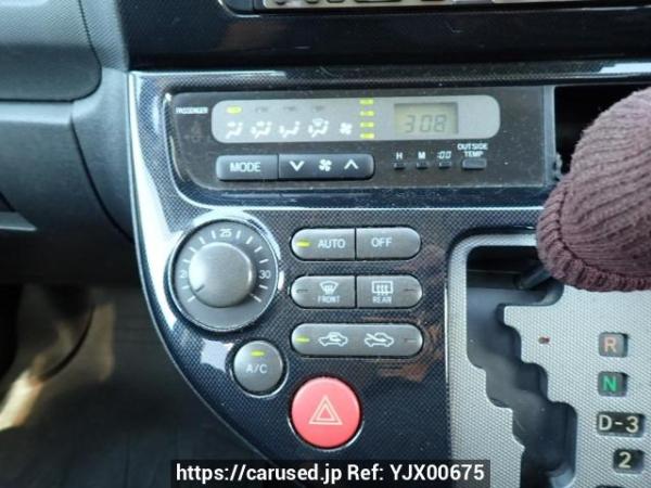 Used 2004 AT toyota wish ZNE10G Image[22]
