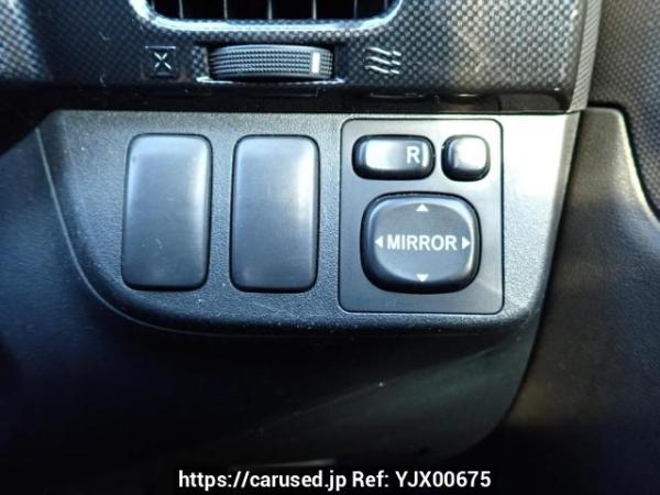 Used 2004 AT toyota wish ZNE10G Image[27]