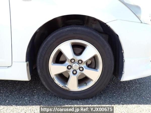 Used 2004 AT toyota wish ZNE10G Image[29]